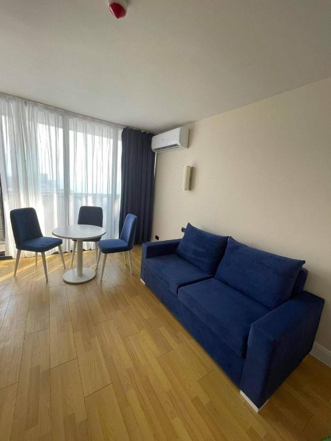 Апартаменты Batumi Rest Apartament Экстерьер фото